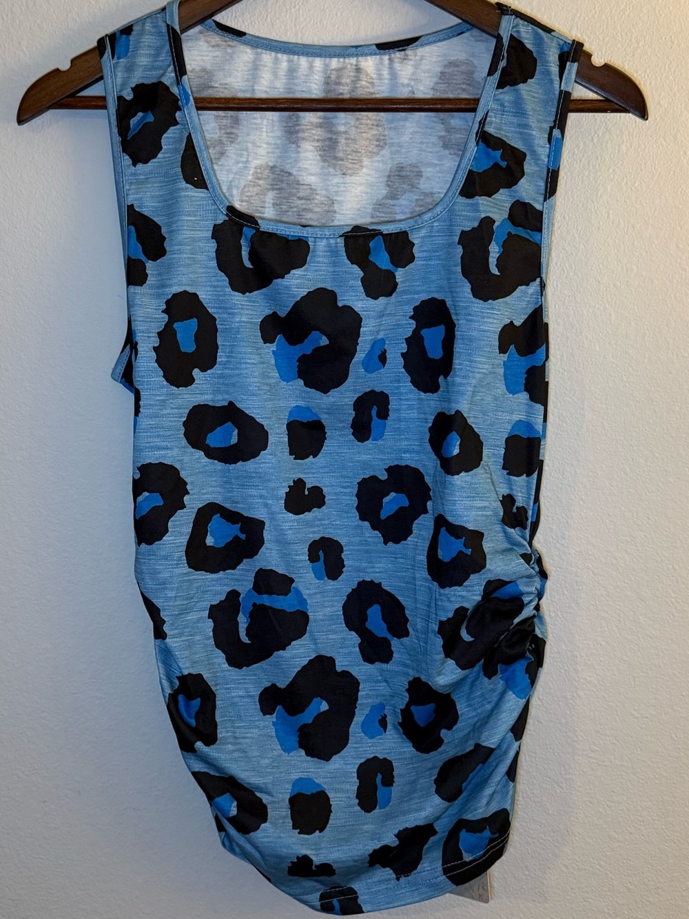 Emily Rose Light Blue and Black Leopard Print Tank - Large
